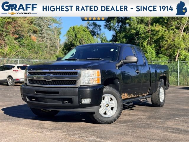 Used 2011 Chevrolet Silverado 1500 LT w/ All-Star Edition AWD/4WD image 1