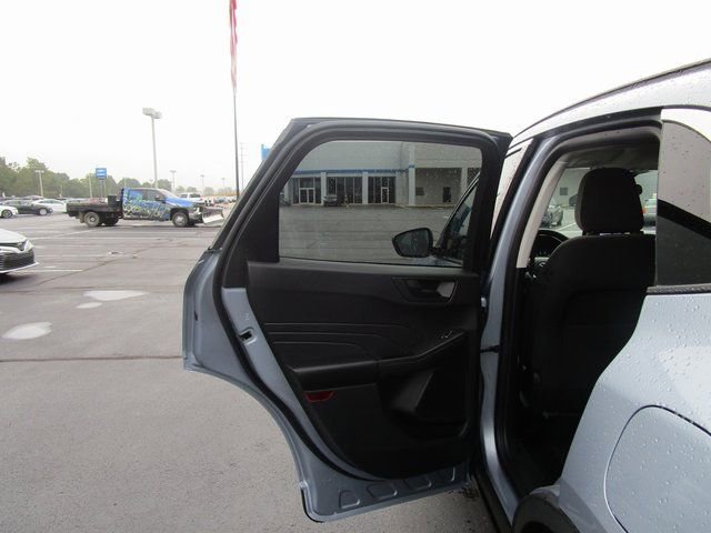 Used 2022 Ford Escape SE w/ Convenience Package image 18