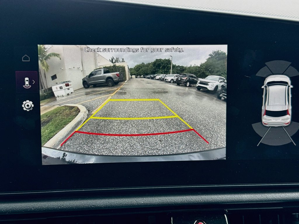 Used 2023 Kia Niro Wave w/ Wave Preserve Package FWD image 15