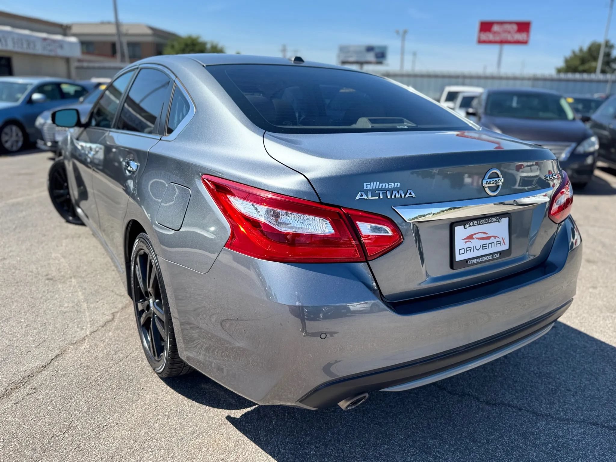 Used 2016 Nissan Altima 3.5 SL FWD image 5