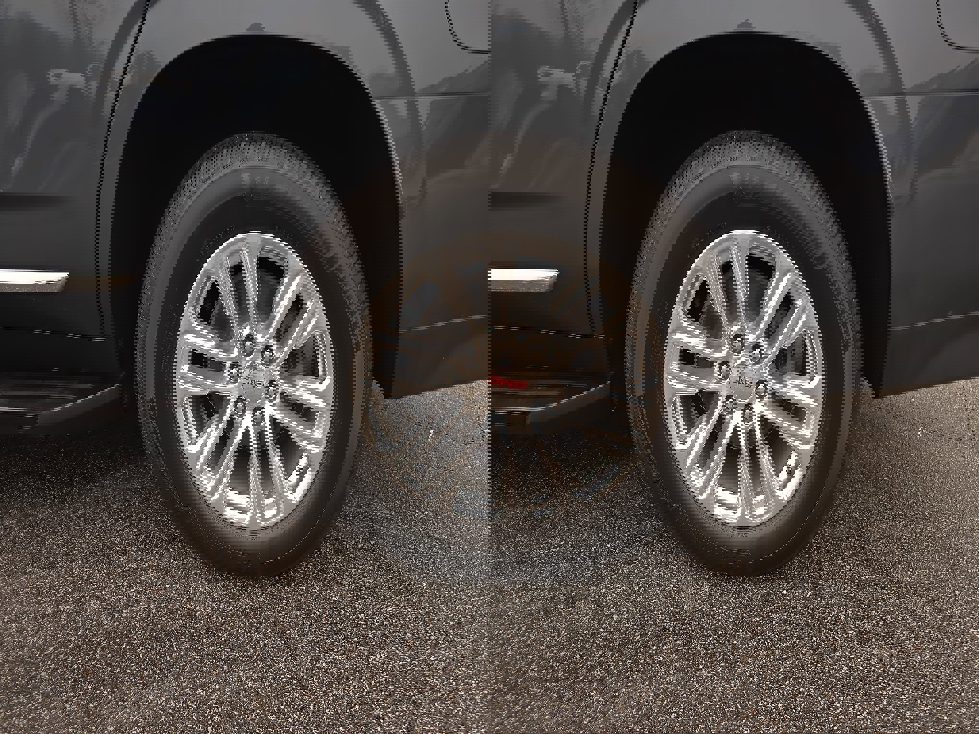 Used 2021 GMC Yukon SLT w/ SLT Premium Package image 36