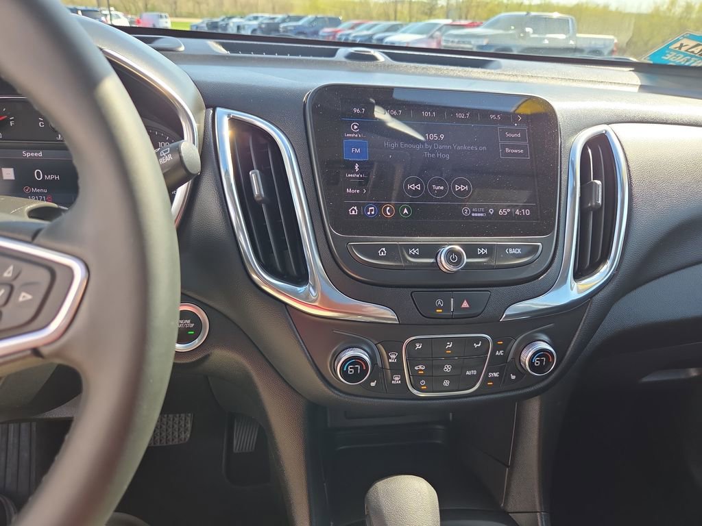 Certified 2023 Chevrolet Equinox LT AWD/4WD image 17