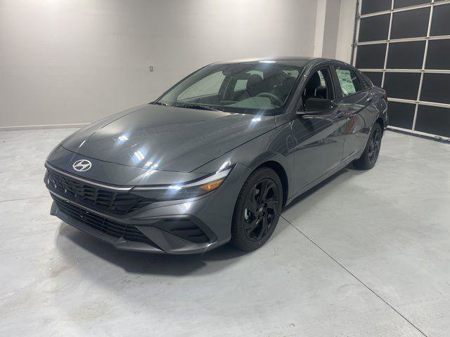 New 2026 Hyundai Elantra Sport image 3