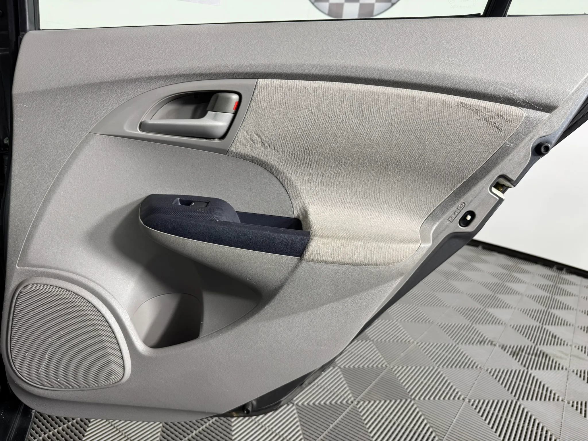 Used 2010 Honda Insight EX image 36