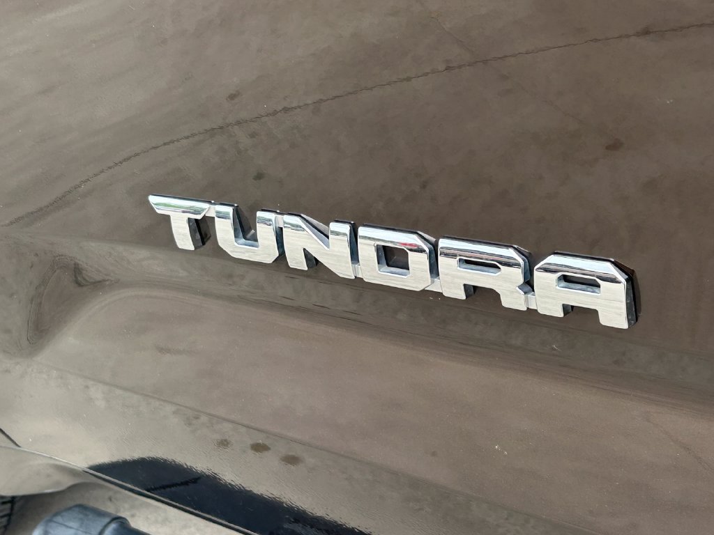 Used 2024 Toyota Tundra Limited AWD/4WD image 16