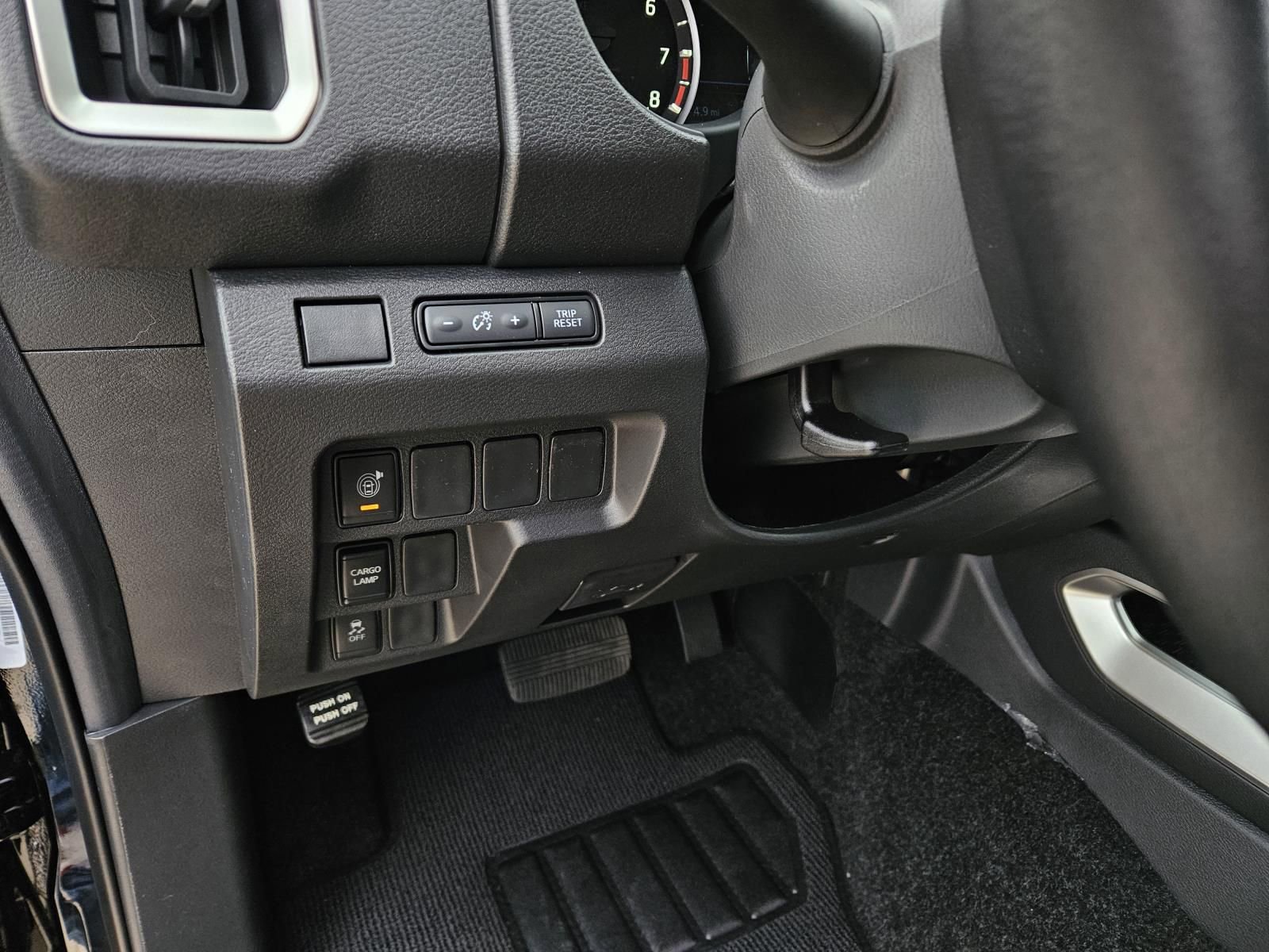 New 2026 Nissan Frontier SV w/ Tow Package RWD image 18