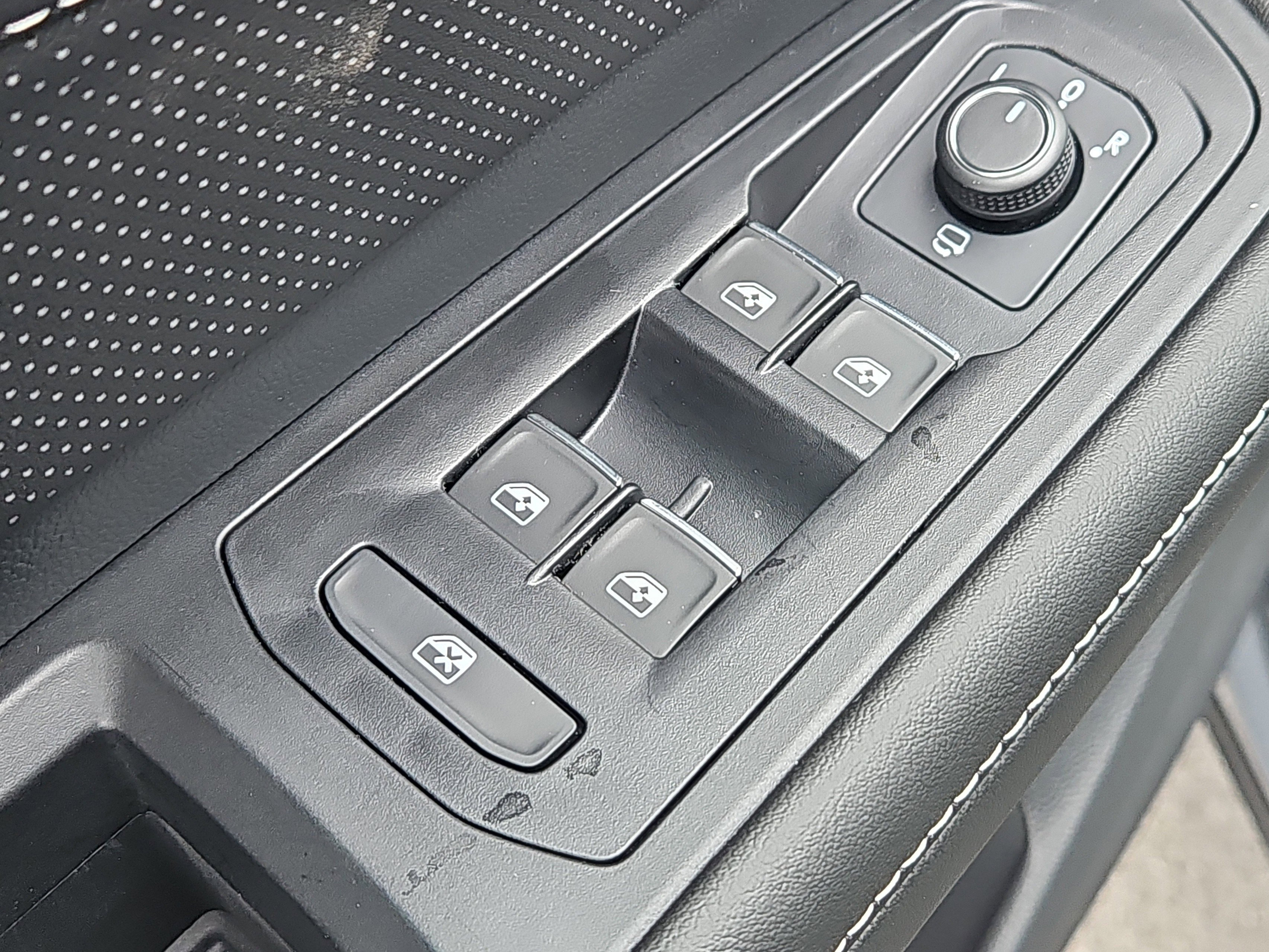 New 2026 Volkswagen Atlas SEL Premium R-Line image 7