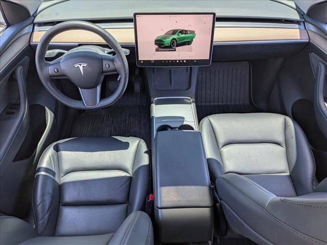Used 2024 Tesla Model Y Long Range AWD/4WD image 13