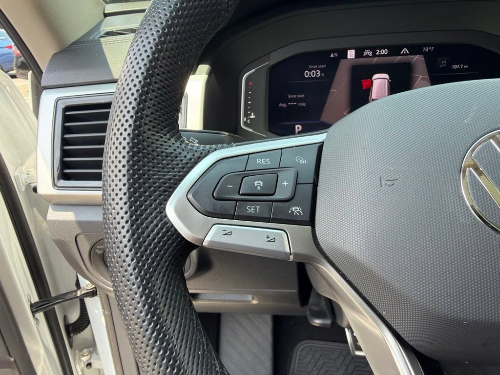 Used 2023 Volkswagen Atlas SEL Premium AWD/4WD image 16