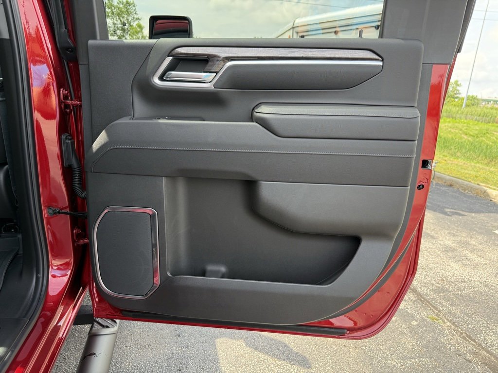 New 2025 Chevrolet Silverado 2500 LTZ w/ Trail Boss Package image 26