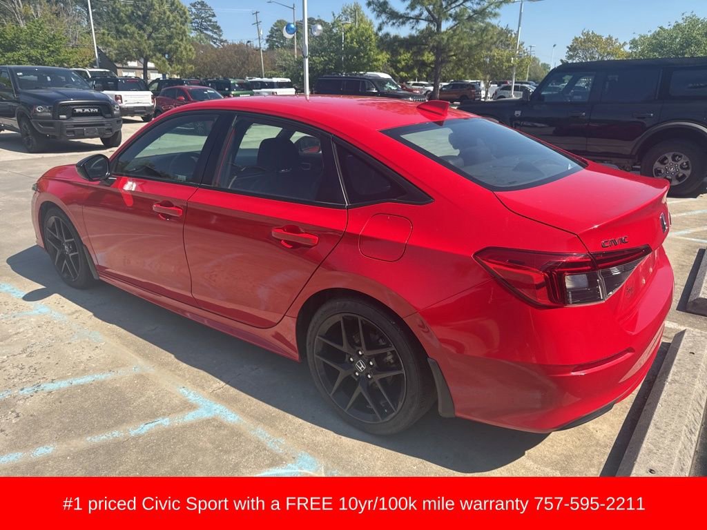Used 2023 Honda Civic Sport image 6