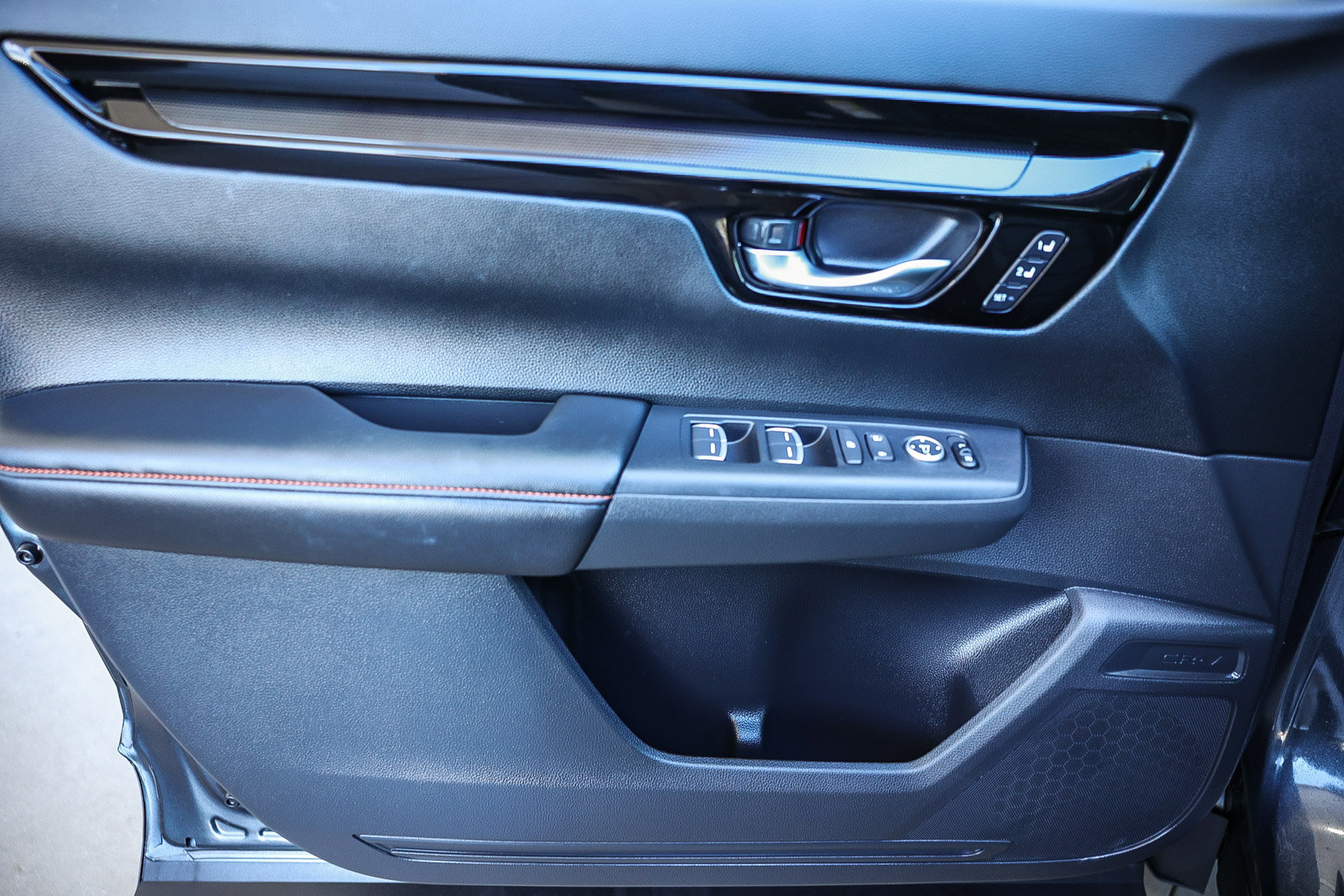 Certified 2026 Honda CR-V Sport Touring image 28