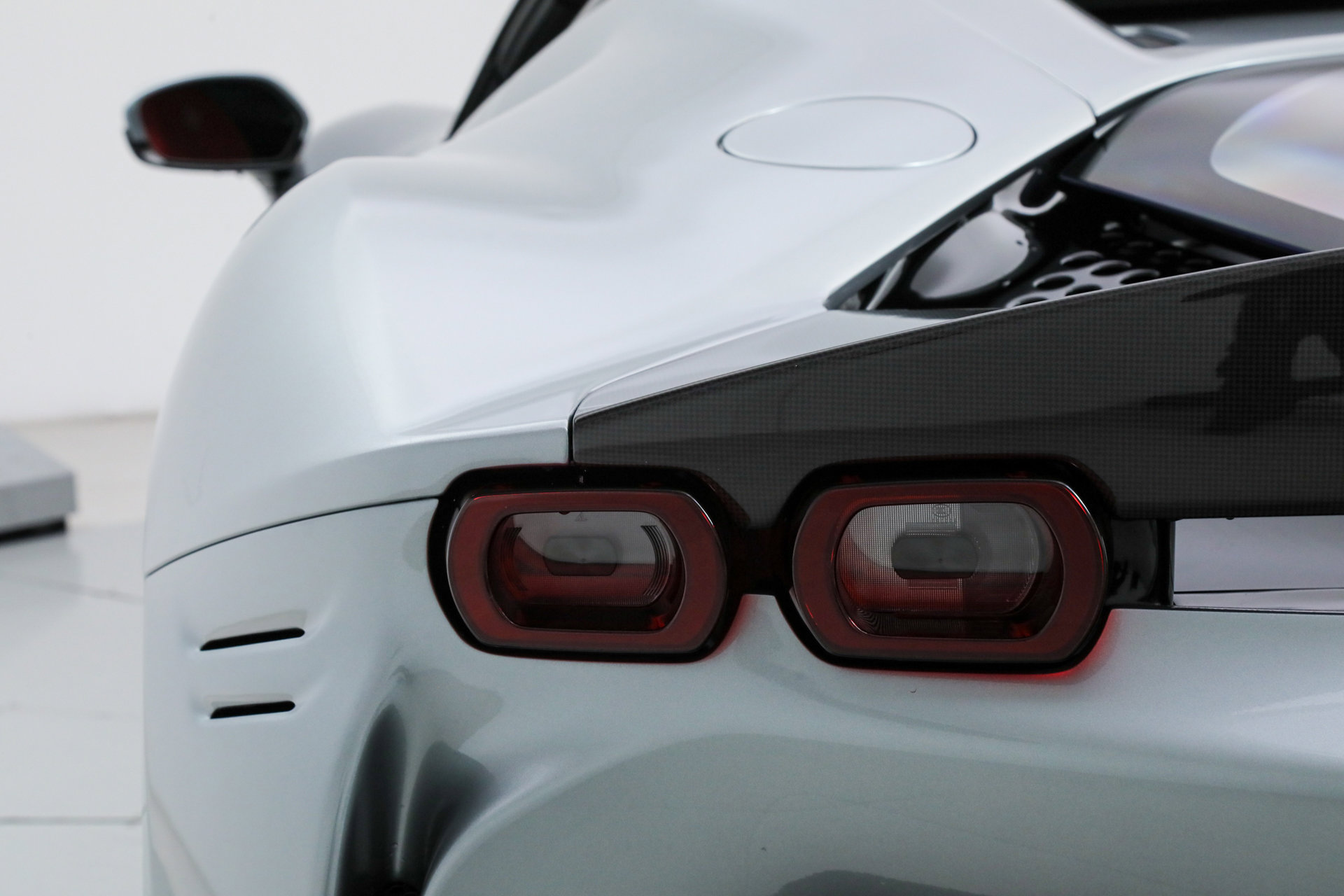 Certified 2022 Ferrari SF90 Stradale image 19