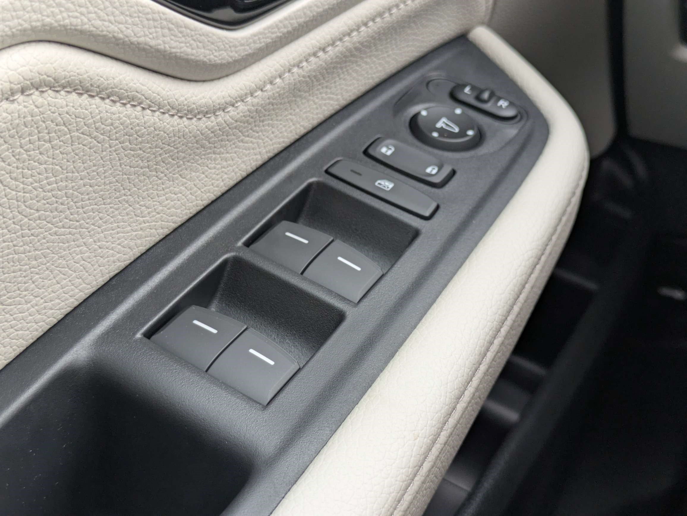 New 2027 Honda Odyssey Touring image 31