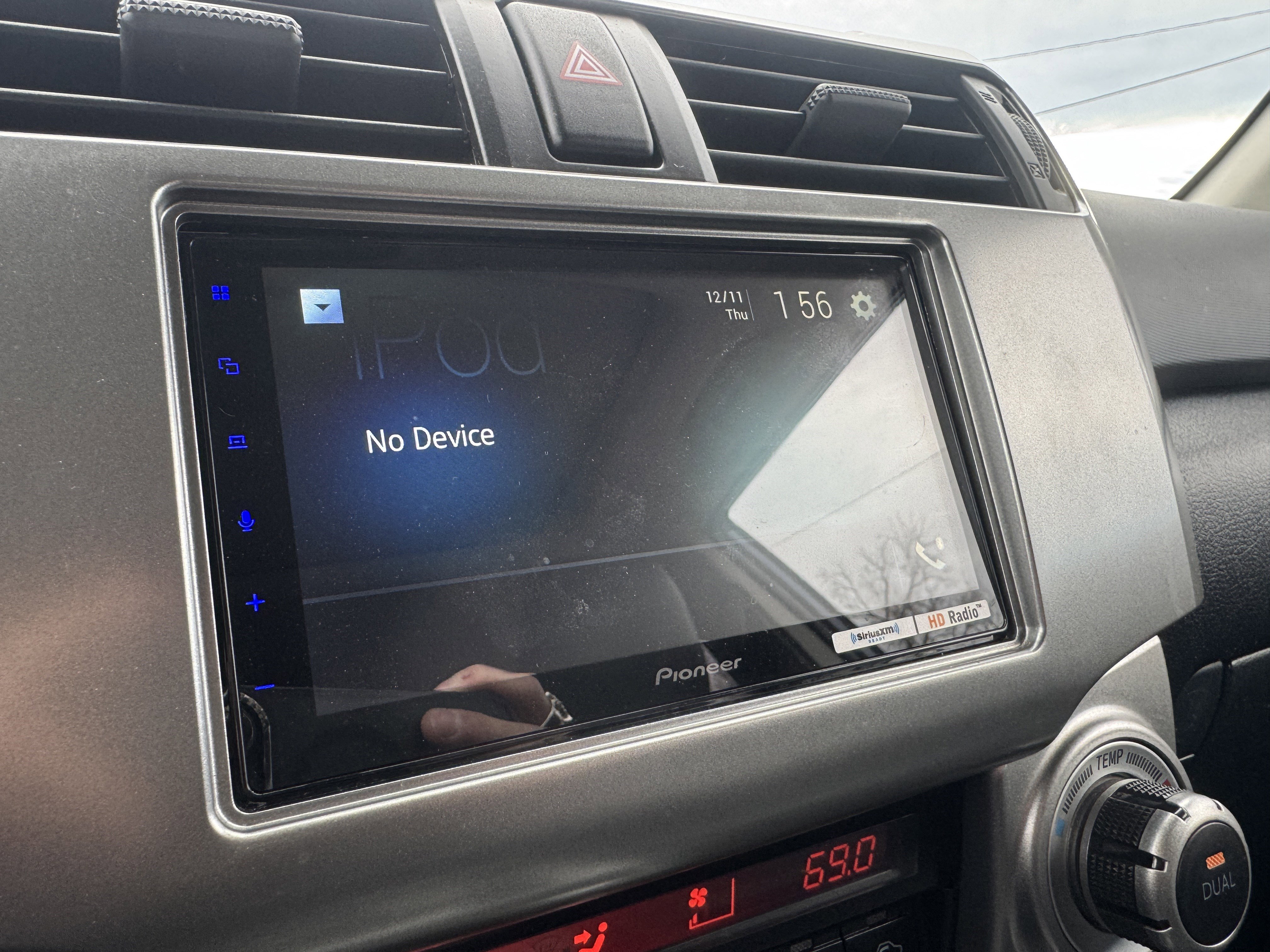 Used 2011 Toyota 4Runner Limited image 25