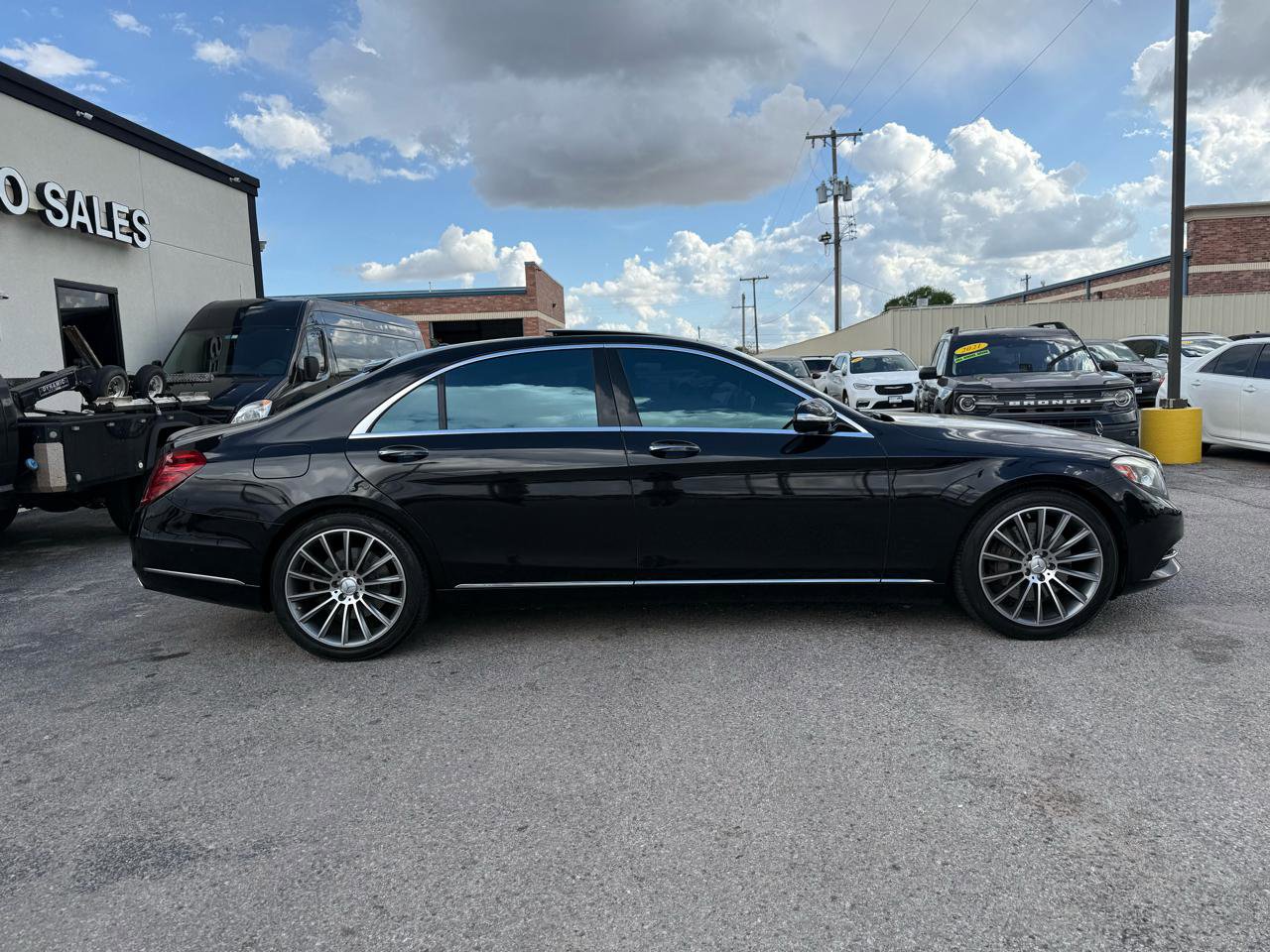 Used 2015 Mercedes-Benz S 550 Sedan image 4