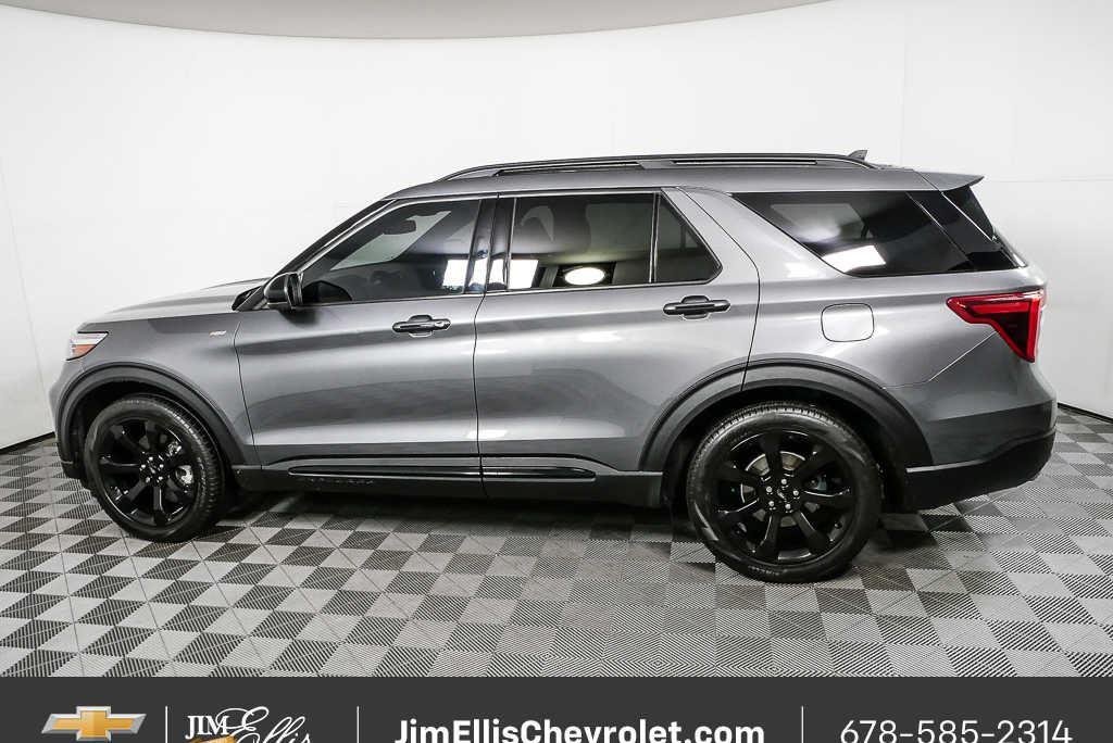 Used 2023 Ford Explorer ST-Line w/ Class IV Trailer Tow Package RWD image 30