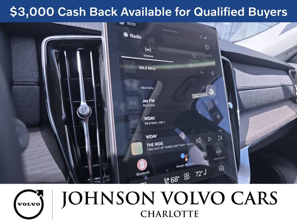 New 2026 Volvo XC90 B6 Plus w/ Protection Package Premier image 22