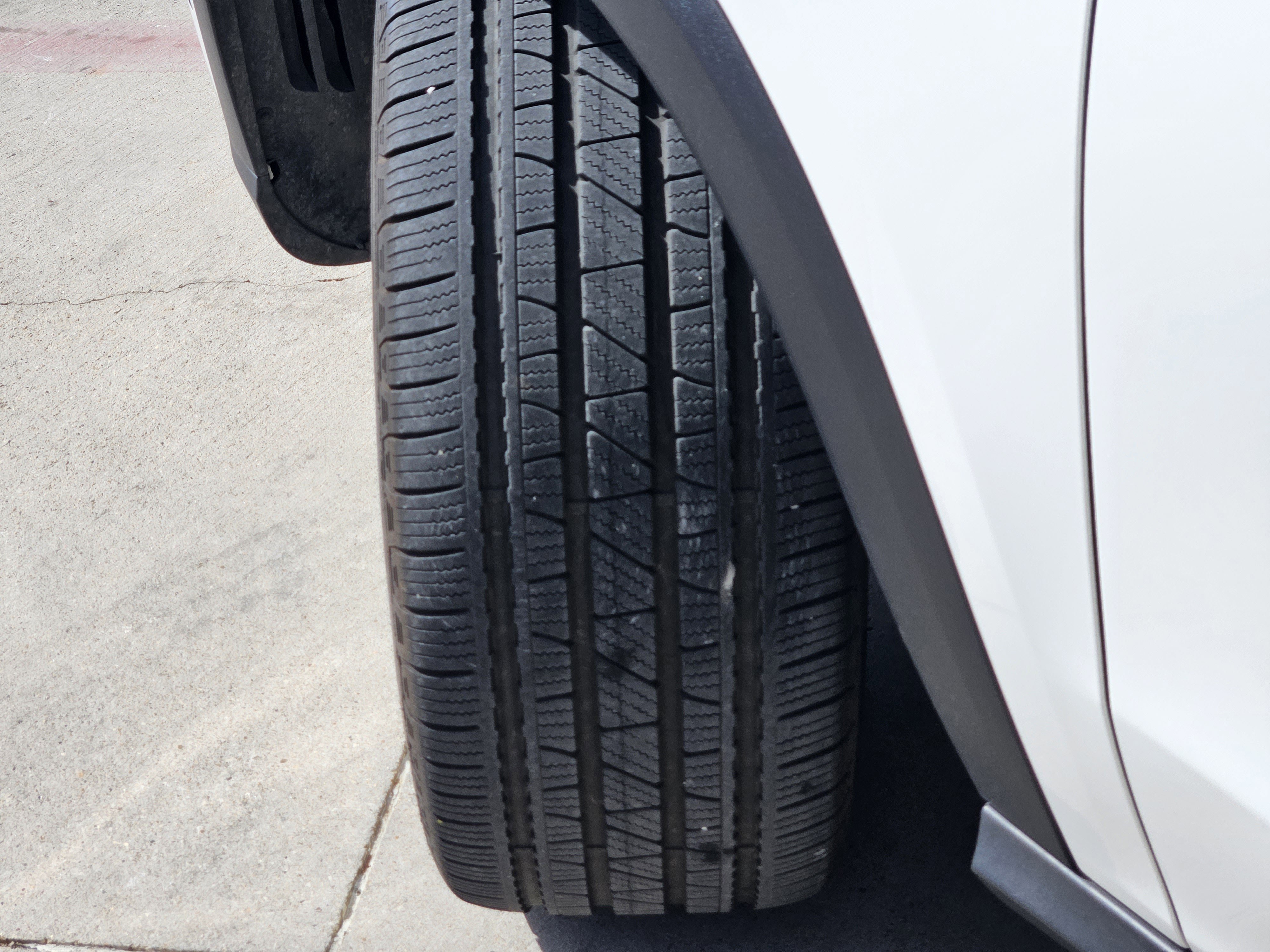 Certified 2025 Mercedes-Benz GLE 350 4MATIC image 11