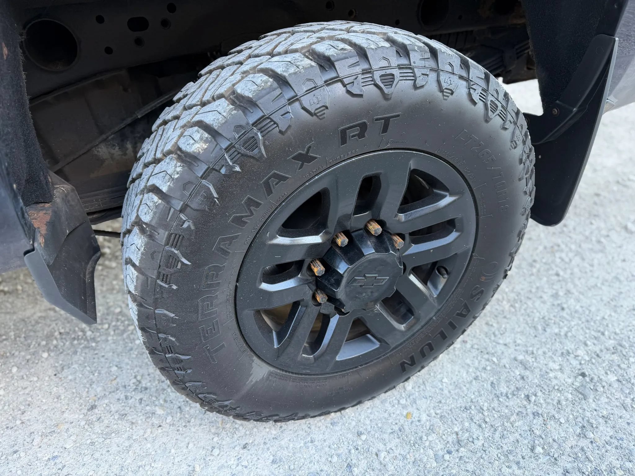 Used 2018 Chevrolet Silverado 2500 LT AWD/4WD image 9