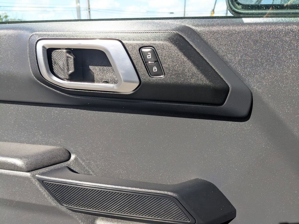 Used 2025 Ford Bronco Big Bend AWD/4WD image 17