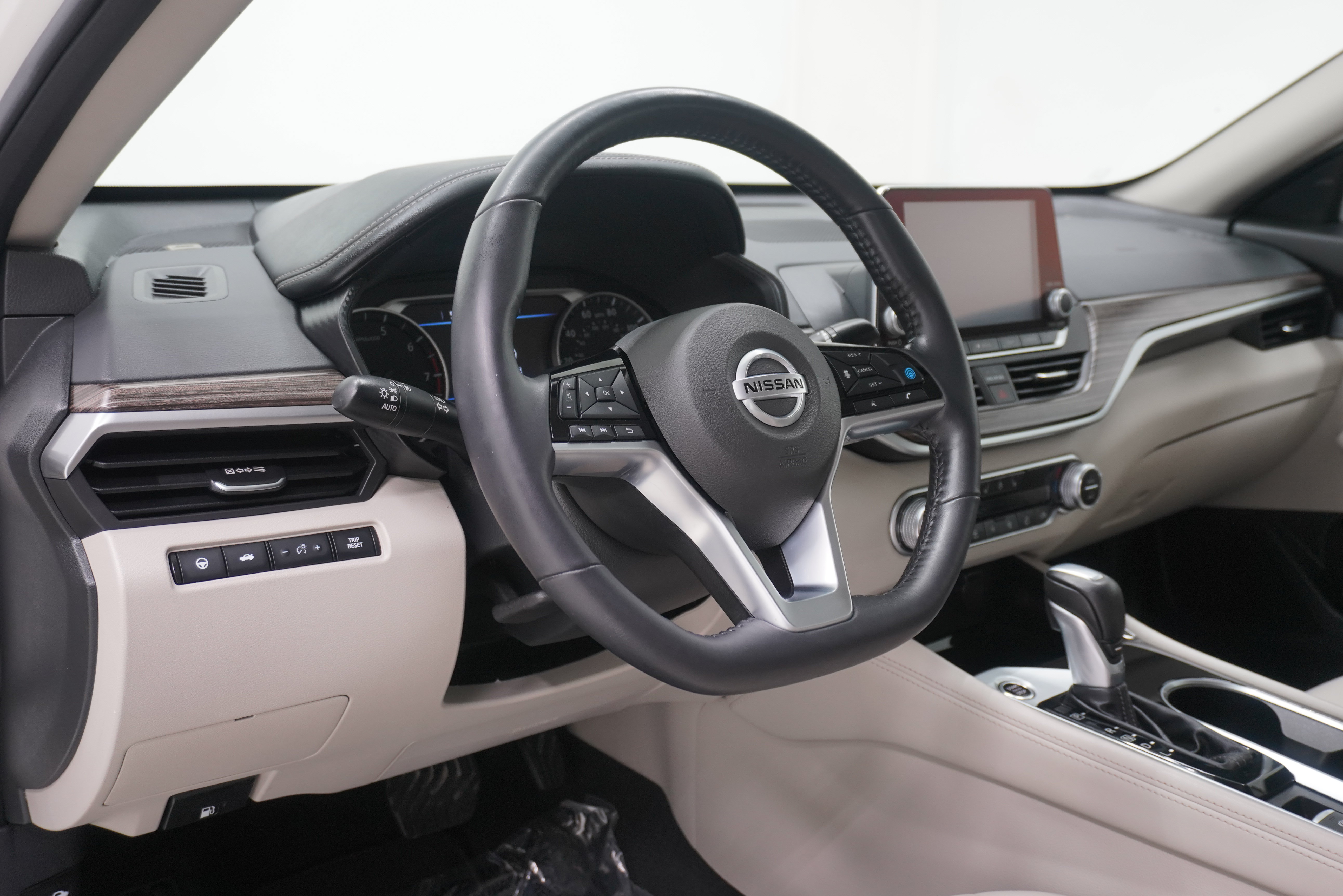 Used 2021 Nissan Altima 2.5 SL FWD image 10