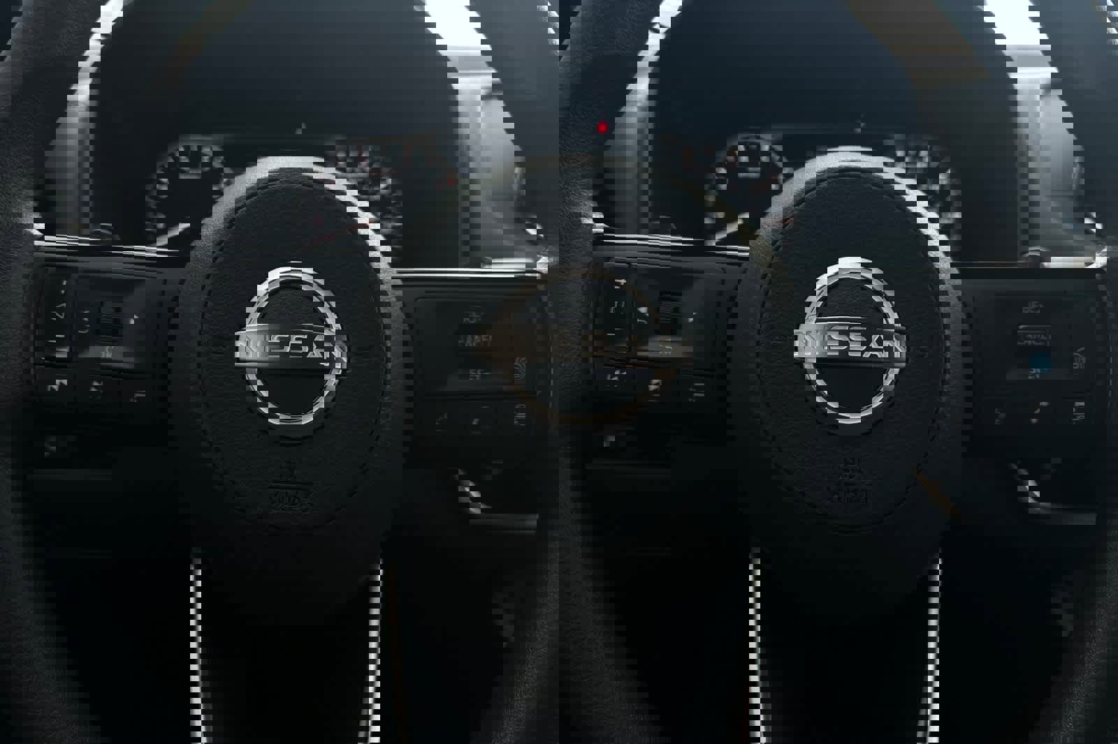 Used 2023 Nissan Rogue SV image 26