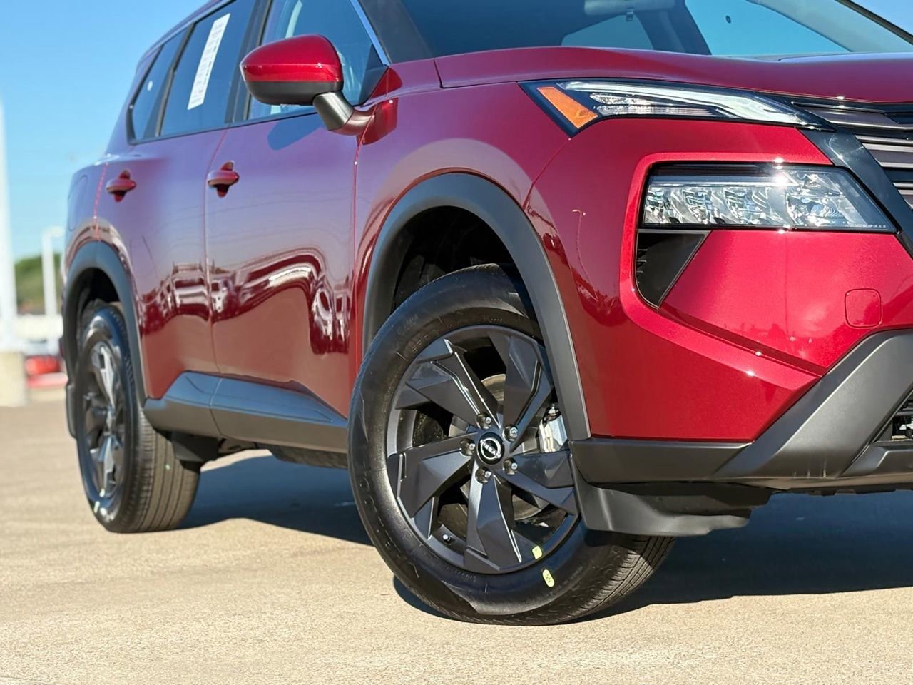 New 2026 Nissan Rogue SV AWD/4WD image 10