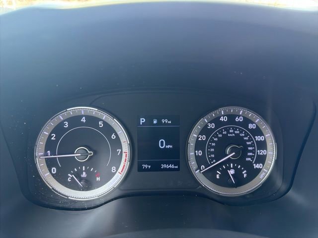 Used 2021 Hyundai Venue SEL w/ Cargo Package image 13