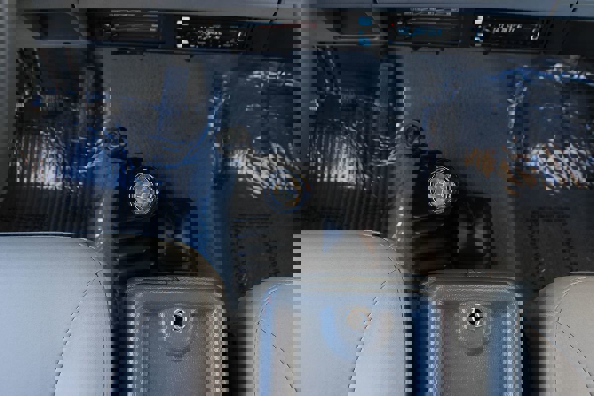 Used 1990 Jeep Wrangler S image 30