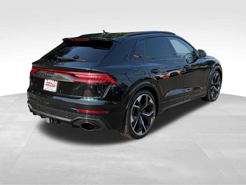 Used 2022 Audi RS Q8 AWD/4WD image 9