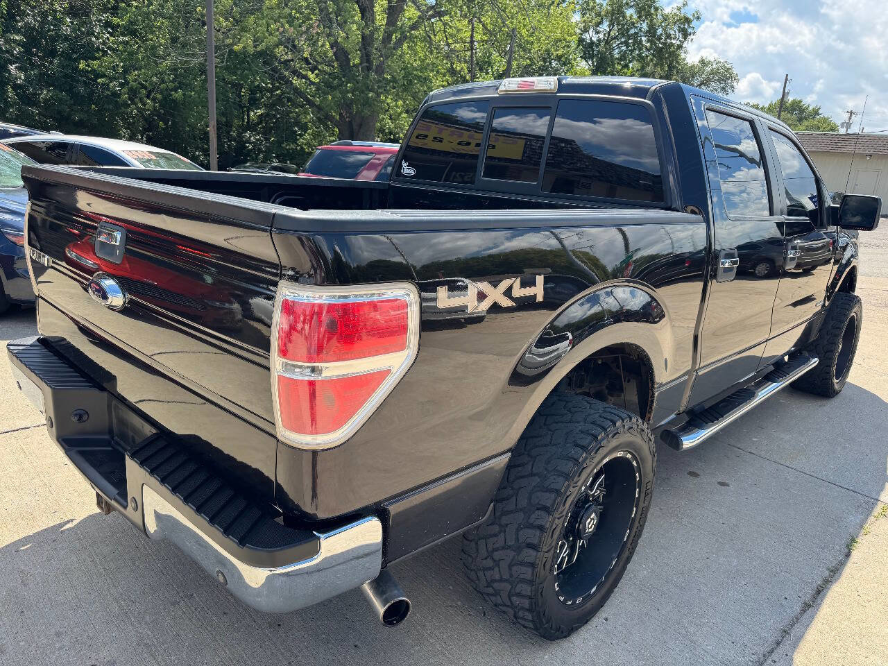 Used 2014 Ford F150 XLT w/ Equipment Group 302A Luxury image 8