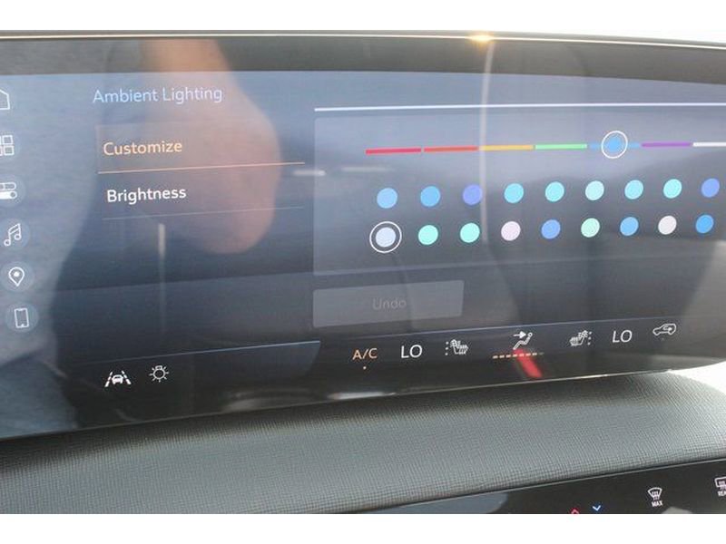 New 2026 Buick Enclave Sport Touring w/ Power Package image 40