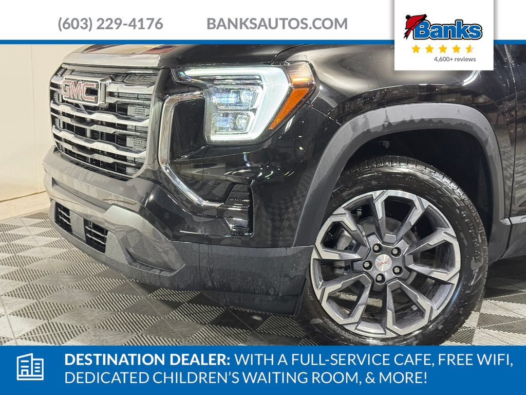 New 2027 GMC Terrain Elevation w/ Elevation Premium Package AWD/4WD image 3