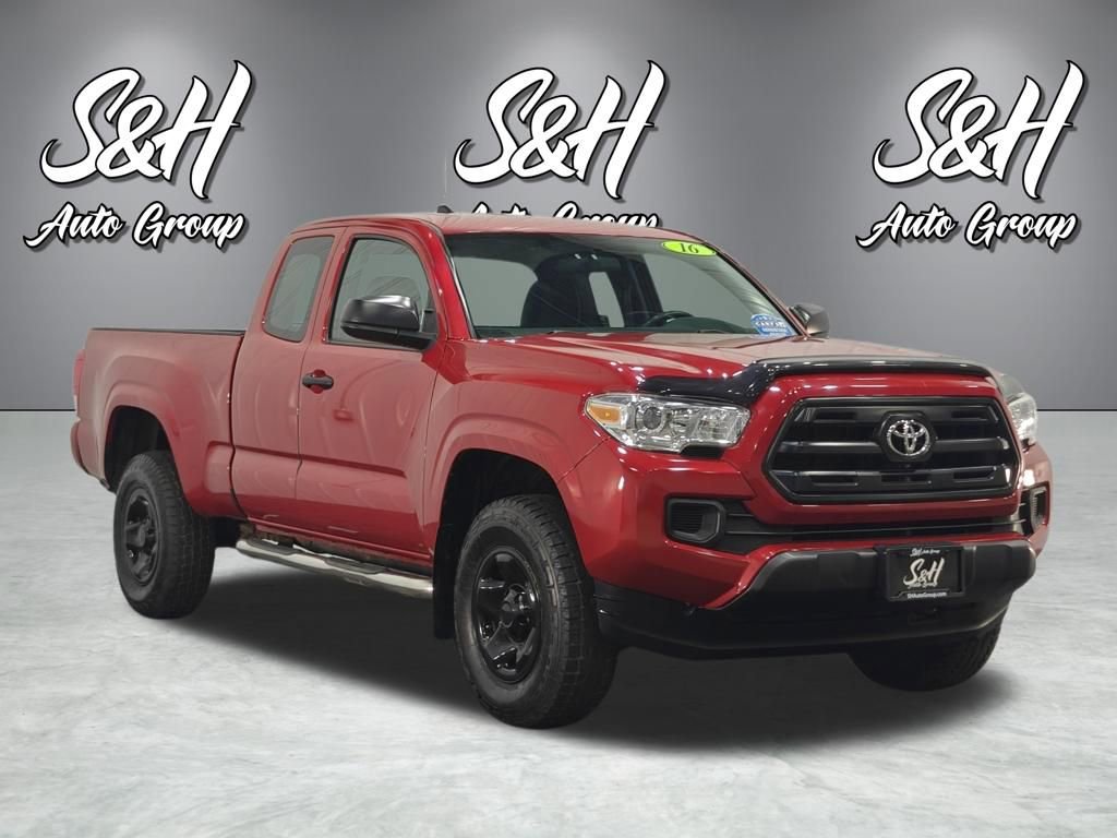 Used 2016 Toyota Tacoma SR image 2