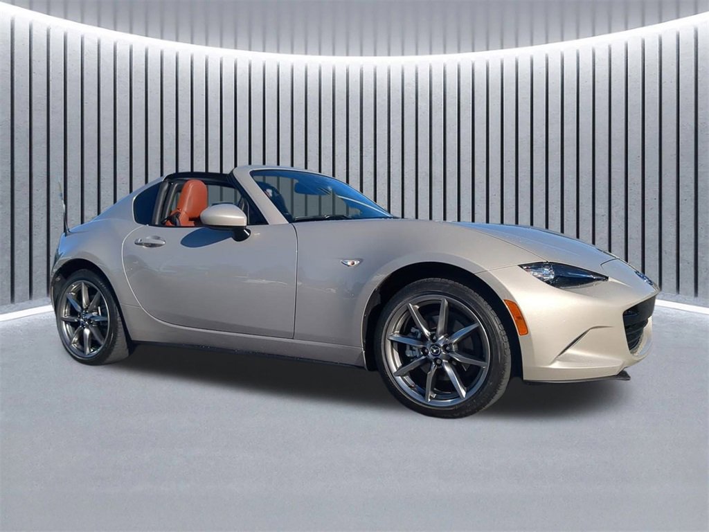 Used 2023 MAZDA MX-5 Miata Grand Touring image 3