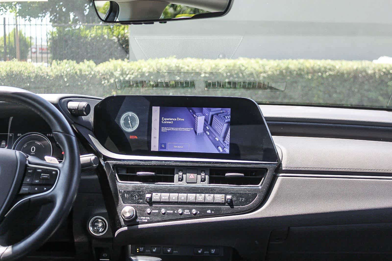 Used 2023 Lexus ES 300h w/ Premium Package FWD image 17