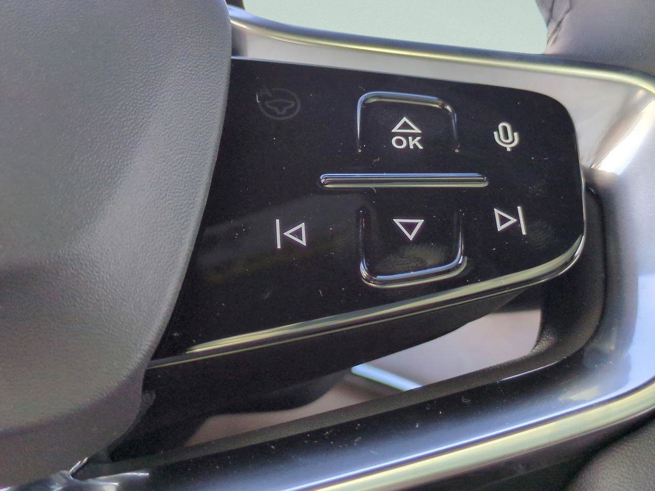 New 2025 Volvo EX90 Ultra AWD/4WD image 25