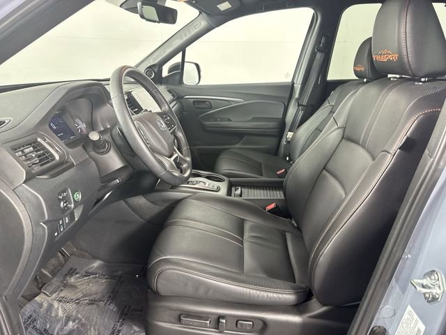 Used 2023 Honda Passport TrailSport image 4
