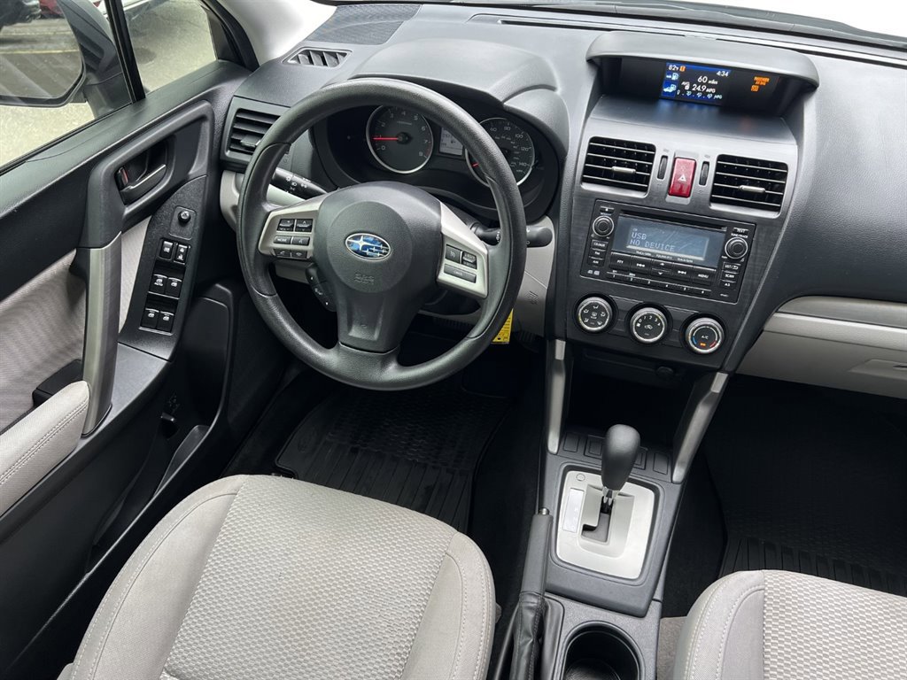 Used 2015 Subaru Forester 2.5i w/ Alloy Wheel Package AWD/4WD image 19