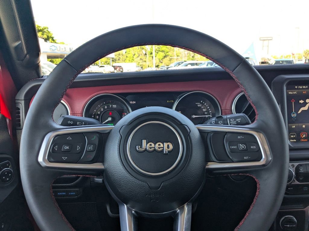 Used 2023 Jeep Wrangler Unlimited Rubicon 4xe AWD/4WD image 21