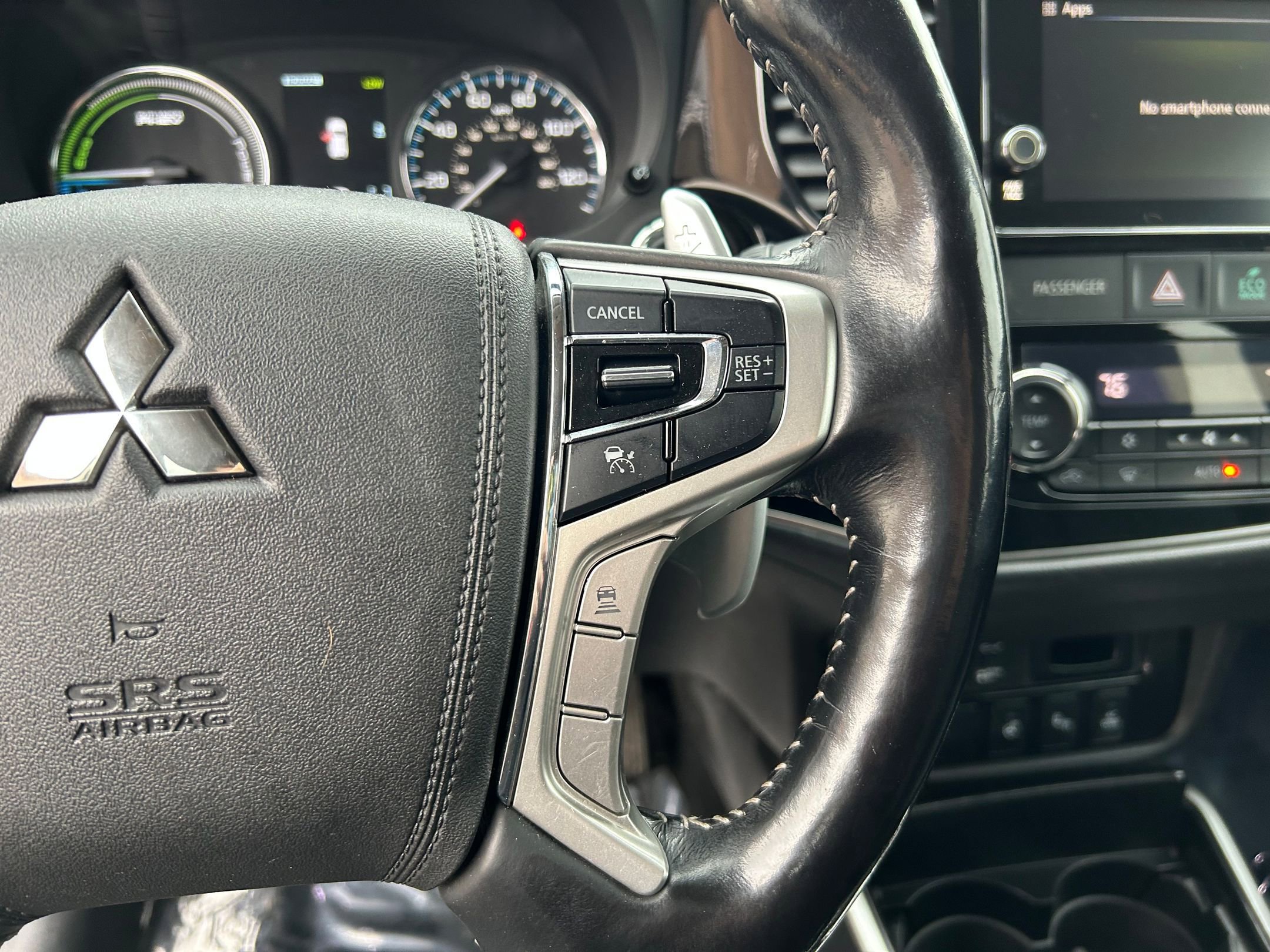 Used 2018 Mitsubishi Outlander GT AWD/4WD image 14