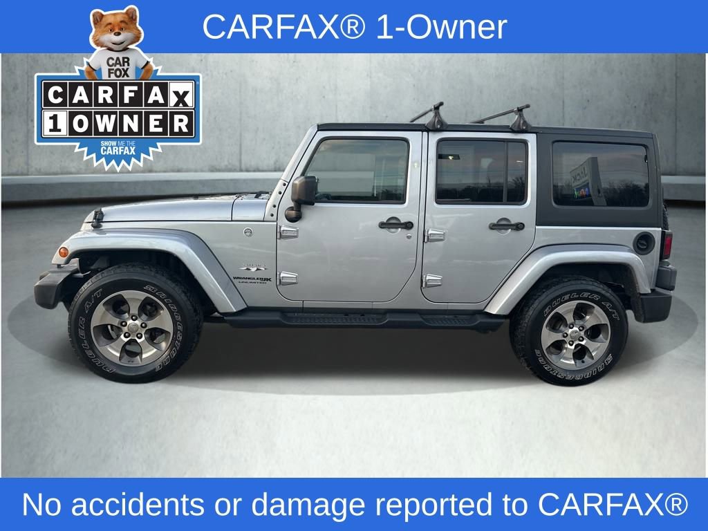 Used 2018 Jeep Wrangler Unlimited Sahara w/ Connectivity Group image 2