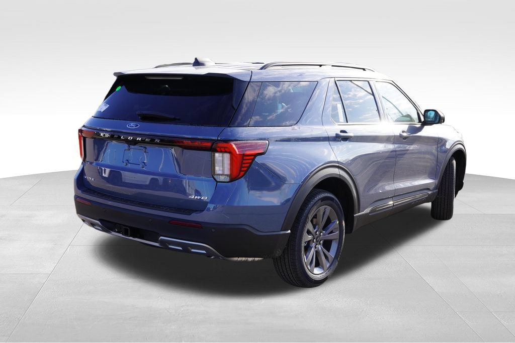 New 2026 Ford Explorer Active AWD/4WD image 3