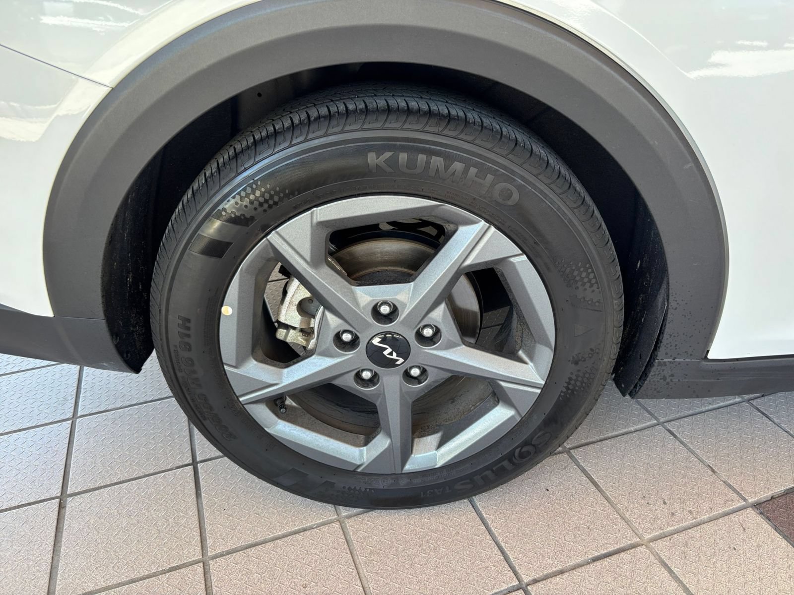 Used 2025 Kia K4 FWD image 28