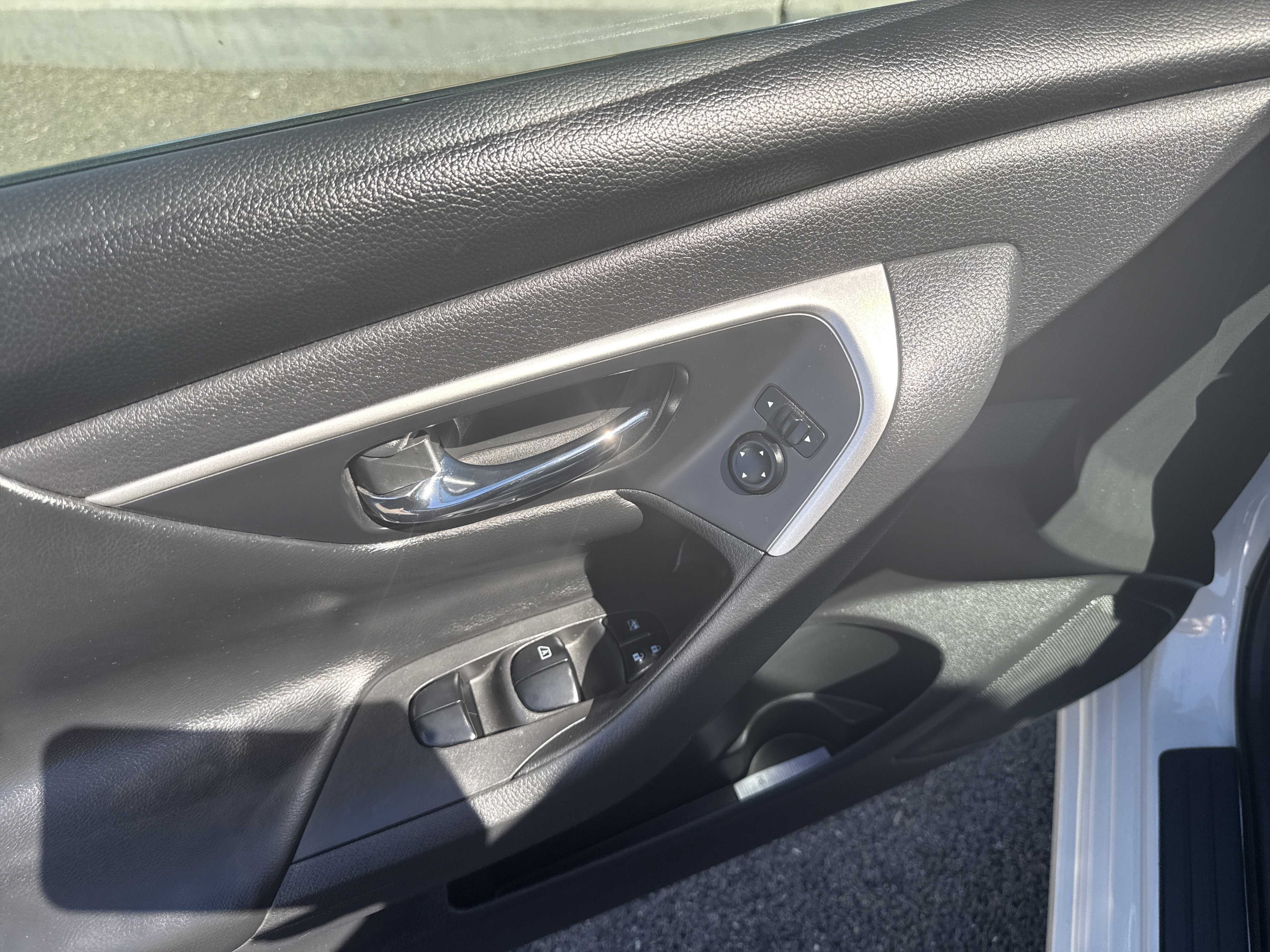 Used 2016 Nissan Altima 2.5 S w/ Power Driver Seat Package image 19