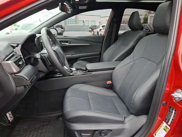 Used 2026 Toyota Camry XSE AWD/4WD image 17
