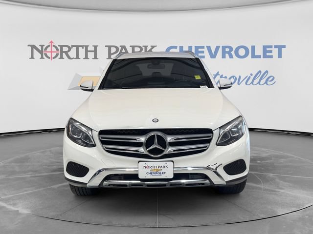 Used 2017 Mercedes-Benz GLC 300 4MATIC image 3