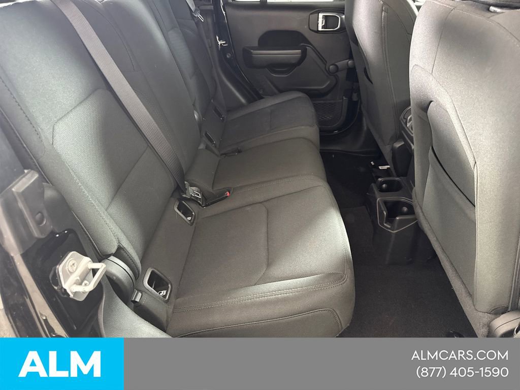 Used 2022 Jeep Gladiator Sport AWD/4WD image 19
