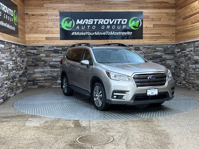 Used 2020 Subaru Ascent Limited w/ Technology Package AWD/4WD image 2
